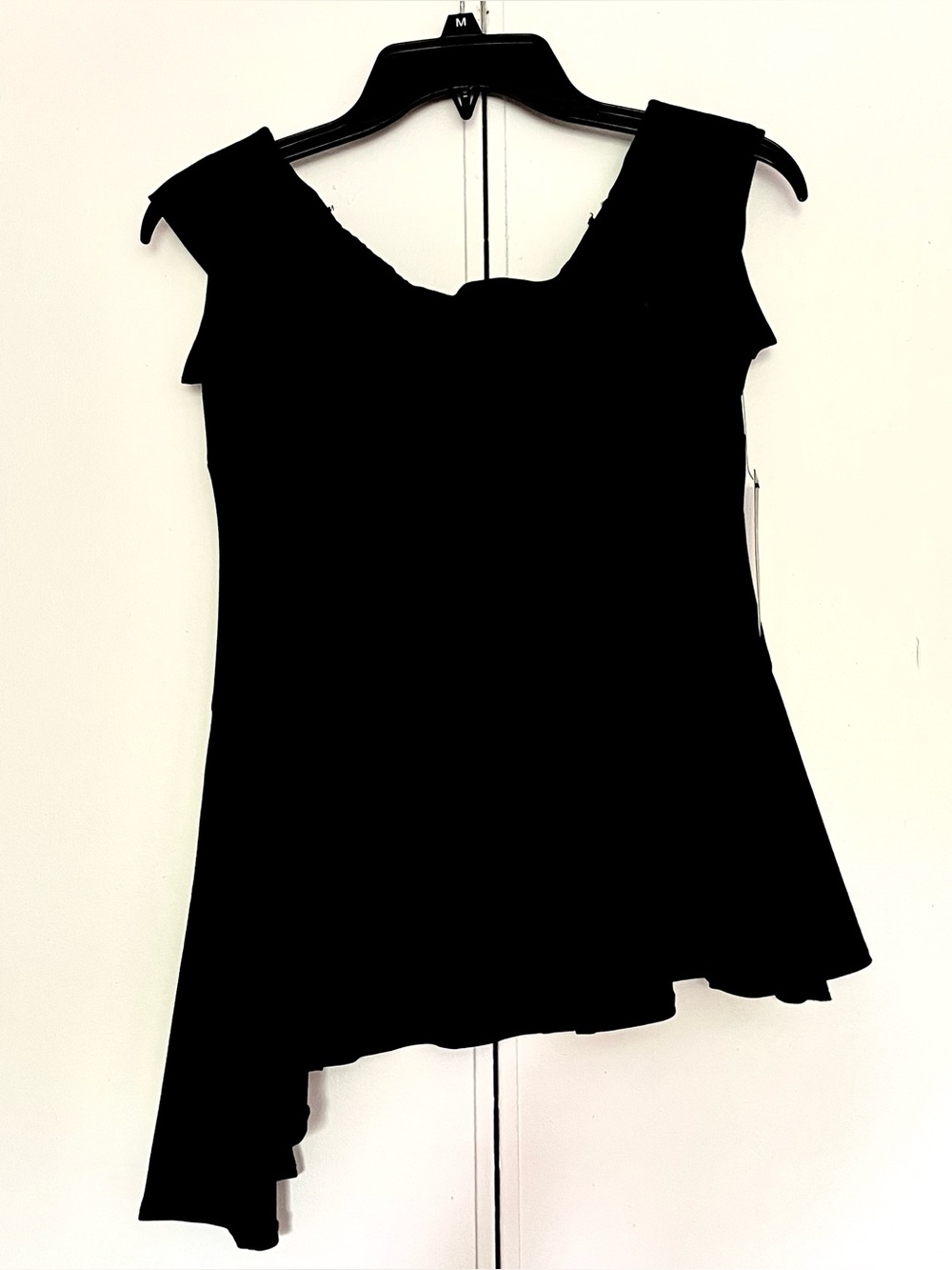 Lulu's Black Asymmetric off the shoulder Lycra Shirt